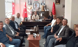 Özgür Özel’e Seyitgazi’den güçlü destek: “Sonuna kadar yanındayız!”
