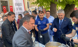 Reşadiye cami önünde muharrem bereketi: Binlerce kişiye aşure ikramı!