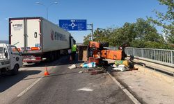 Afyonkarahisar'da kazada devrilen traktör sürücüsü hayatını kaybetti