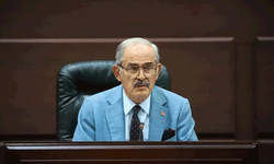 Büyükerşen’den CHP’ye veda sonrası dikkat çeken açıklama: “Üzülmemek elde değil”