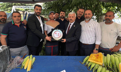 Eskişehir’de altın bileziği sahibine ulaştıran esnafa ödül!