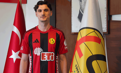 Kırmızı Şimşekler'de savunmaya genç transfer