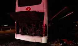 Bilecik’te seyir halindeki yolcu otobüsü alevlere teslim oldu: 1 yaralı