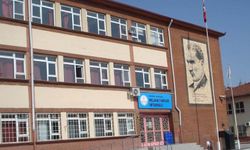 Eskişehir'de makaslı tehdit iddiasına okul yönetiminden açıklama