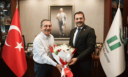 Yalaz: "Ahmet başkanımızla gurur duyuyoruz"