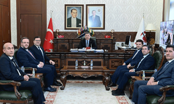 Ahmet Oğuz ve yönetimi Vali Yılmaz ile bir araya geldi