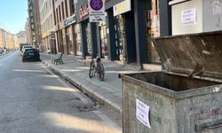 Eskişehir Gaffar Okkan Caddesi’nde dikkat çeken uyarı