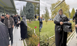 Eskişehir'de cami önünde çöp poşetli dilencilik