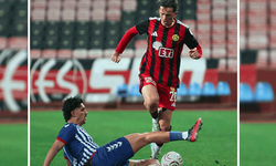 Eskişehirspor-Etimesgut maçında ilk yarıda gol yok