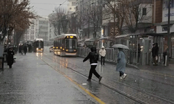 Meteoroloji açıkladı: Eskişehir'de yağış sürecek, hava soğuyacak