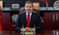 Vali Yılmaz: "Bizlere düşen, Cumhuriyetimizi korumak ve kazanımlarını daha ileri taşımaktır"