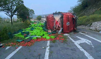 Bozüyük'te korkutan kamyon kazası