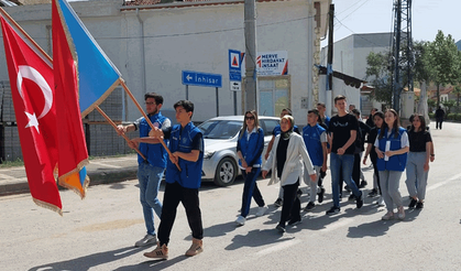 Mihalgazi'de gençlik yürüyüşü yapıldı
