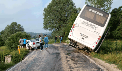 Bozüyük'te kaza: 11 kişi yaralandı