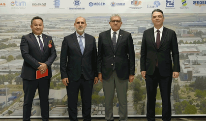 Başkan Küpeli: "Sanayicilerin yeni yatırımlara yönelebilmesi için finansman koşulları iyileştirilmeli"