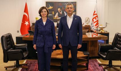 Başkan Ünlüce, Özgür Özel ile bir araya geldi