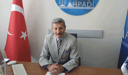Ektaş: Türkçe dışında tabela, reklam, ilanlara izin verilmemeli