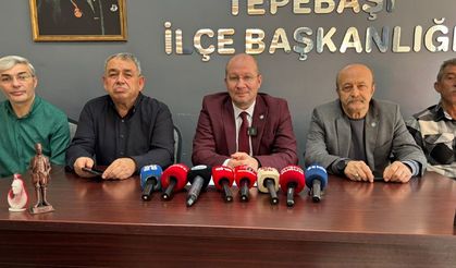 Reşat Küçükerkan’dan Tepebaşı çıkışı: “450 kilometrelik yol yenilenmeli”