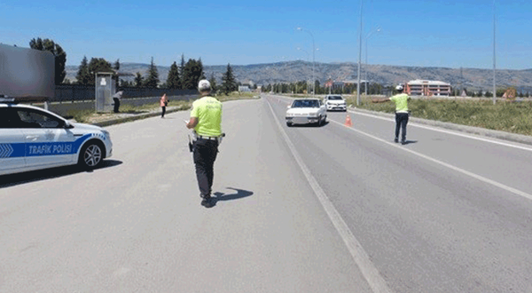 Eskişehir'de 11 araç trafikten men edildi