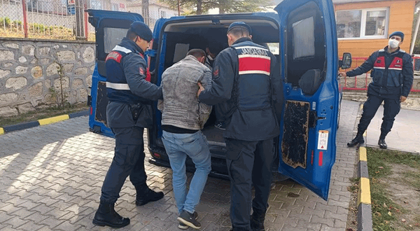 Eskişehir'de motosiklet hırsızları böyle yakalandı