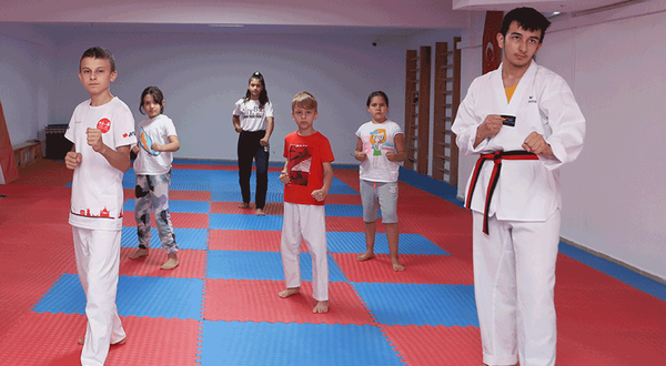 Eskişehir'de çocuklar için ücretsiz spor kurslarının kayıtları başlıyor
