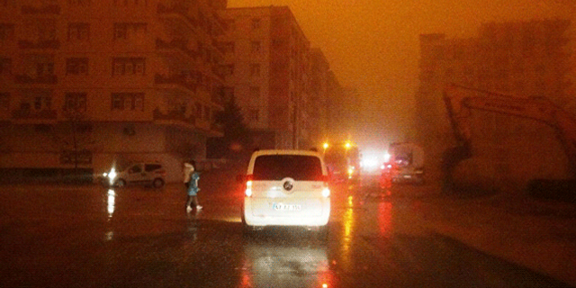 Eskişehir'e toz taşınımı ve fırtına uyarısı