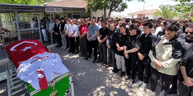 Eskişehir'de kaza kurbanı milli sporcuya acı veda