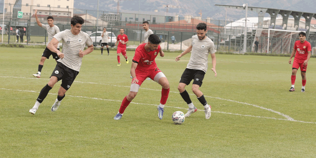 Eskişehirspor ilk hazırlık maçından galip ayrıldı
