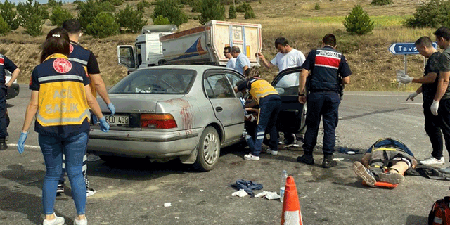 Kütahya'da trafik kazası: 5 yaralı var