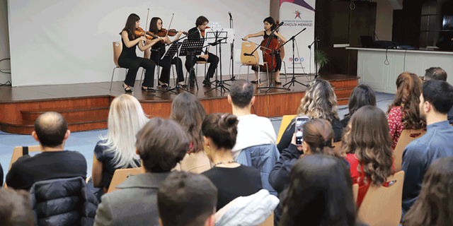 Eskişehir'de Gençlik Merkezi gönüllülerine özel kutlama