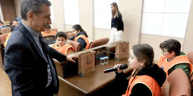 Başkan Ahmet Ataç'tan çocuklara sömestir hediyesi