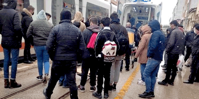 Eskişehir'de tramvay kazası: Yaşlı kadın hayatını kaybetti