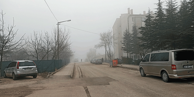 Eskişehir'in yüksek kesimlerinde yoğun sis etkili oldu