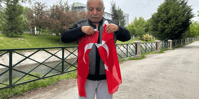 Eskişehir'de Türk bayrağına çirkin saldırı