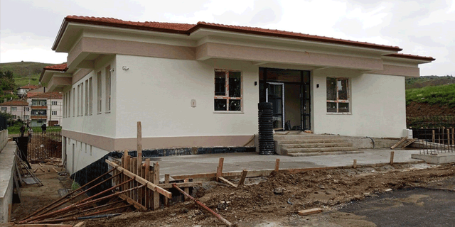 Bozüyük’te yapılan Cemevi tamamlanmak üzere