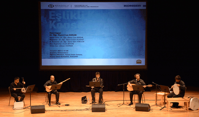 Anadolu Üniversitesi Halk Müziği Konserleri büyüledi
