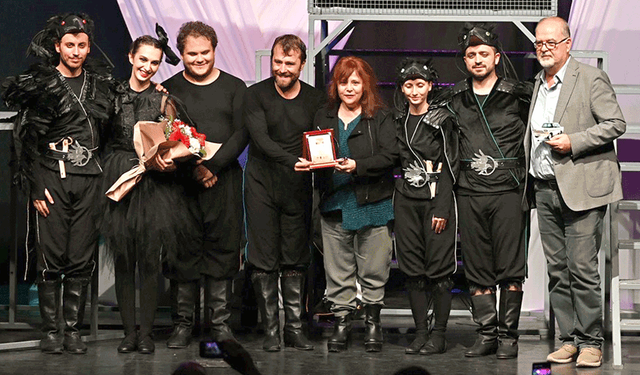 Eskişehir’in başarılı tiyatrocularından festivale damga