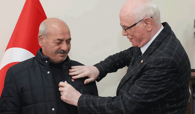 Eskişehir’de İYİ Parti’li isim CHP’ye geçti