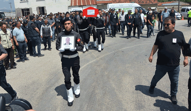 Afyon'da şehit polis memuru toprağa verildi