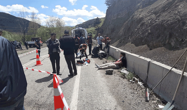 Eskişehir’den giden öğrenciler kazaya karıştı: 3’ü ağır 15 yaralı