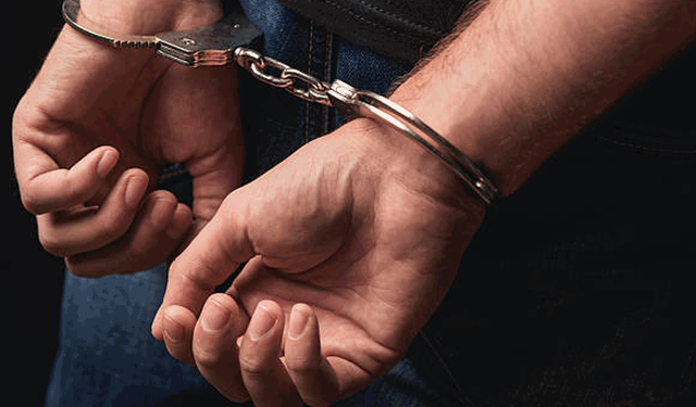 Kütahya'da hırsızlık şüphelisi 2 kişi yakalandı