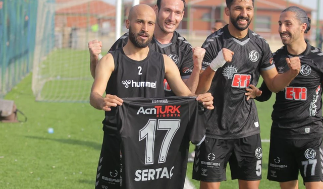EsEs’te Sertaç Kayatekin fırtınası
