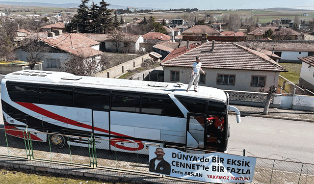 Eskişehir’de cezalı teknik direktörden otobüs üstünde taktik