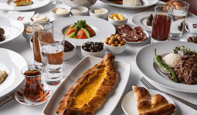 Lokantada iftar yapmak lüks oldu