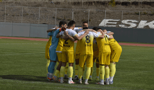 Manavgatspor puanıyla morallenen 2 Eylülspor, Akşehir deplasmanında