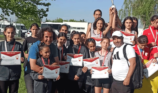 Eskişehirli öğrenciler Türkiye 2.si oldu