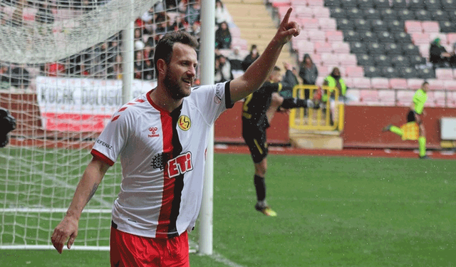 Eskişehirspor'dan gitti, Ünye'yi taşıdı