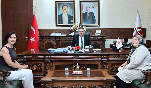 Eskişehir Valiliği’nde 15 Temmuz şehidinin ailesiyle anlamlı buluşma
