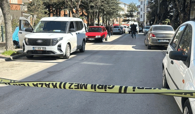 Afyon'da komşular arasındaki gürültü kavgası kanlı bitti: 2 ölü