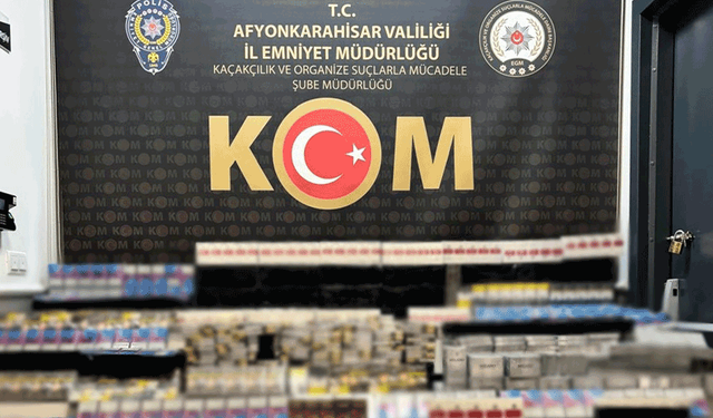 Afyonkarahisar'da saman yüklü tırlarda yaklaşık 5 bin paket kaçak sigara ele geçirildi
